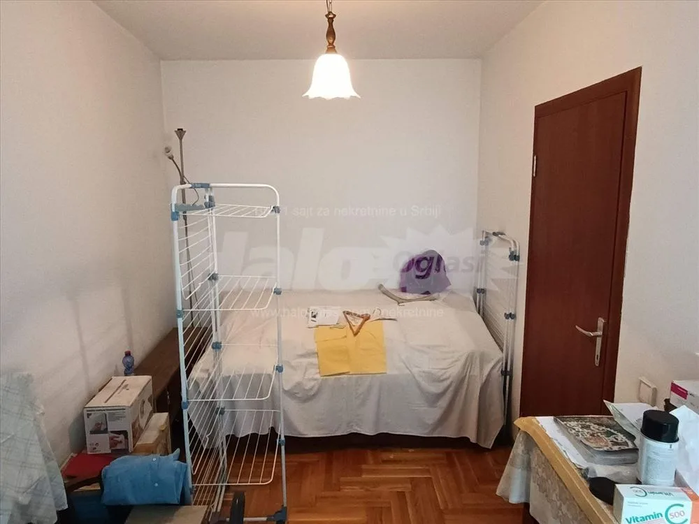 3.0 Marka Oreškovića, Blizu Bulevara, Đeram pijaca — 10
