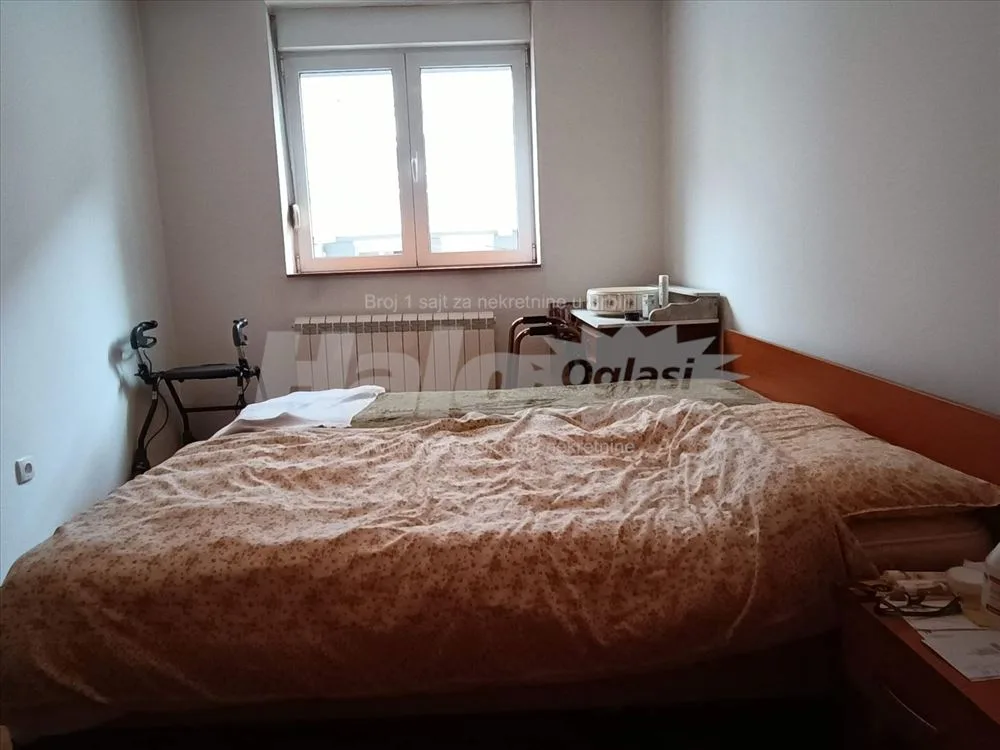 3.0 Marka Oreškovića, Blizu Bulevara, Đeram pijaca — 11