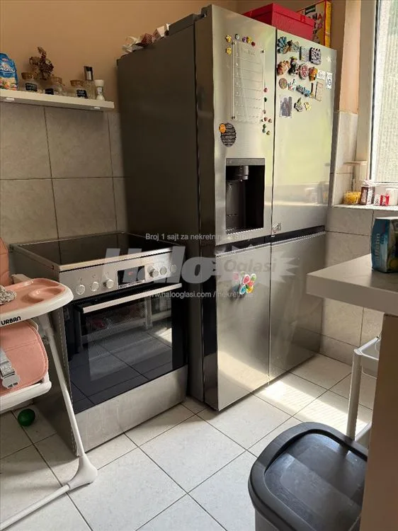 3.0 soban stan na Miljakovcu 1 — 2