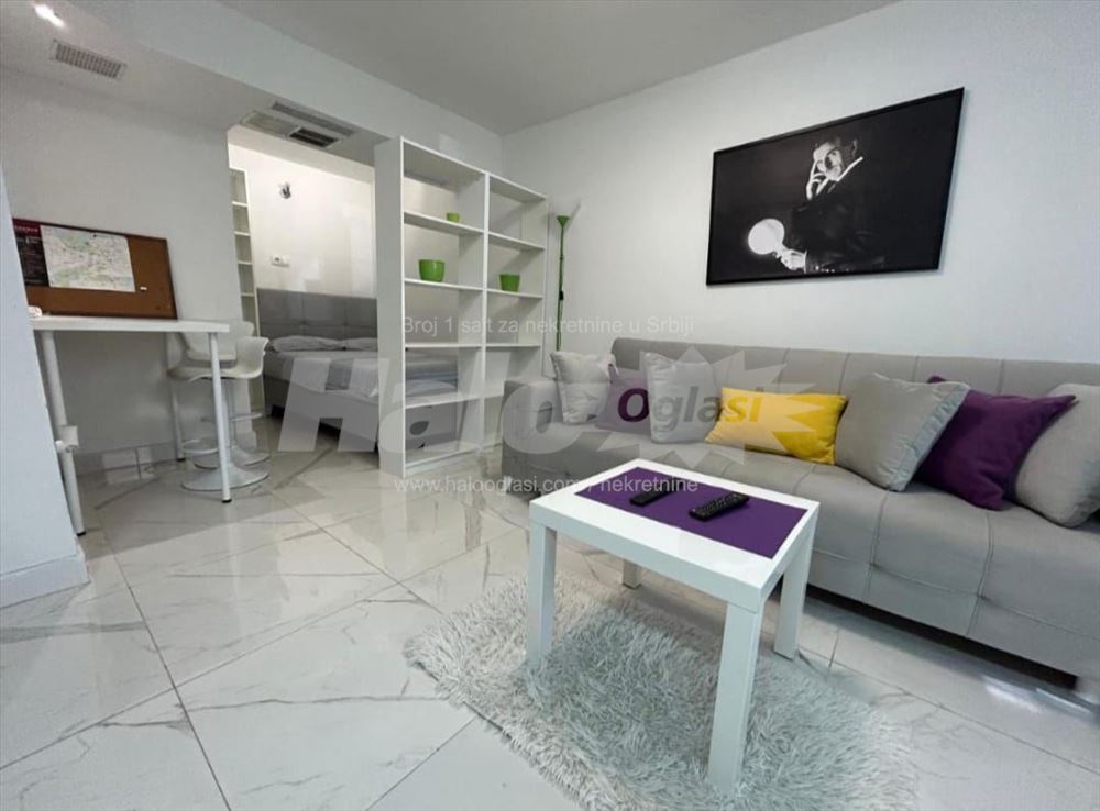 30m2,Krunska,luksuzni studio u centru — 2