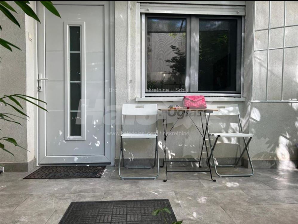30m2,Krunska,luksuzni studio u centru — 11