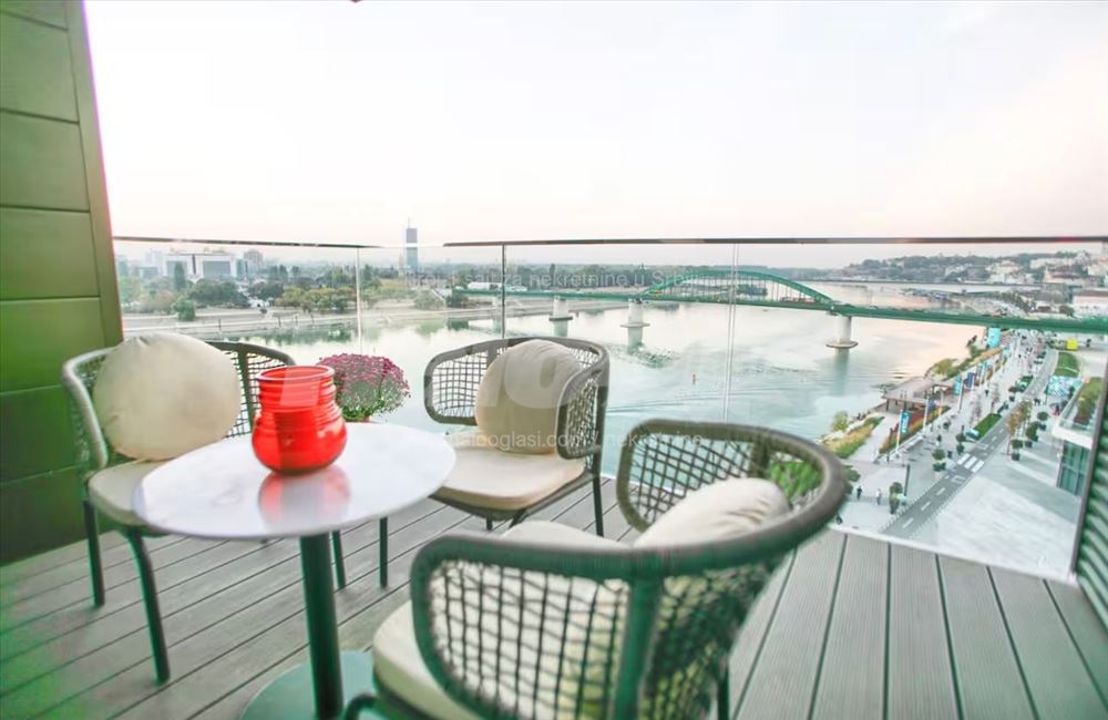 3B apt. Residence B., 142 kv.m. + garaža — 4