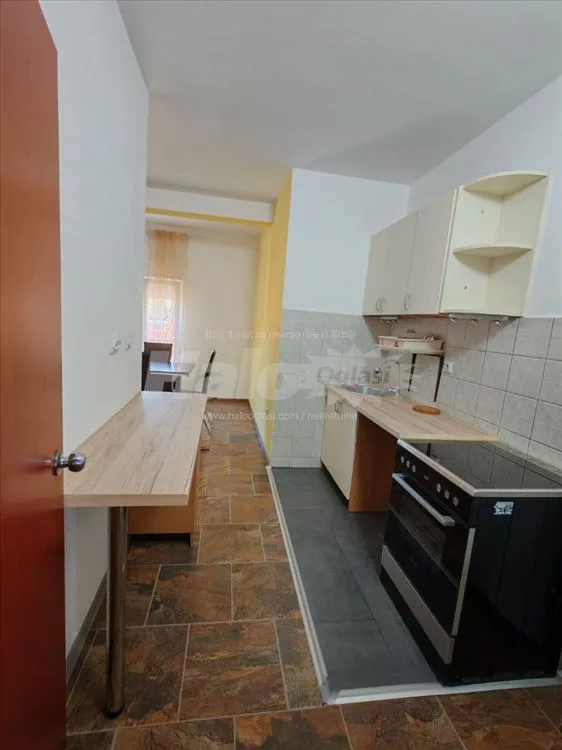 4,0 namešten Petlovo brdo sa troškovia grejanja — 7