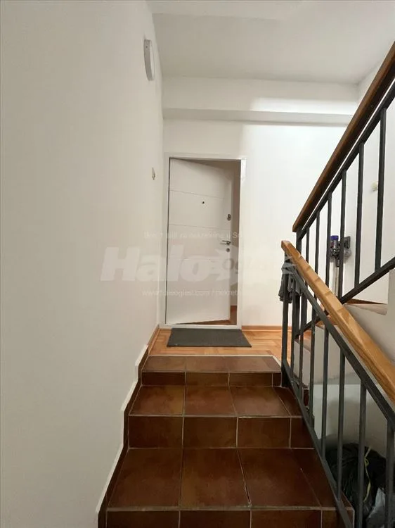 4.0 stan 80m², parking, dvorište, Miljakovac 3 — 3