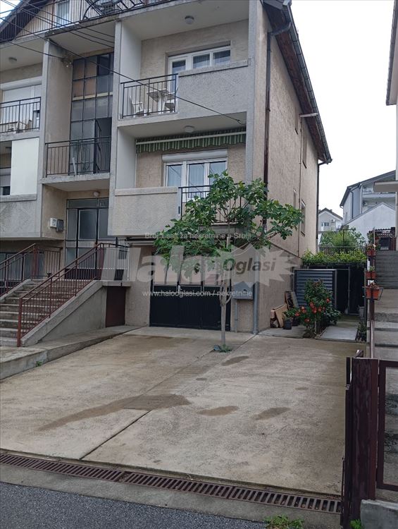 40m², NOVO, poseban Ulaz — 2