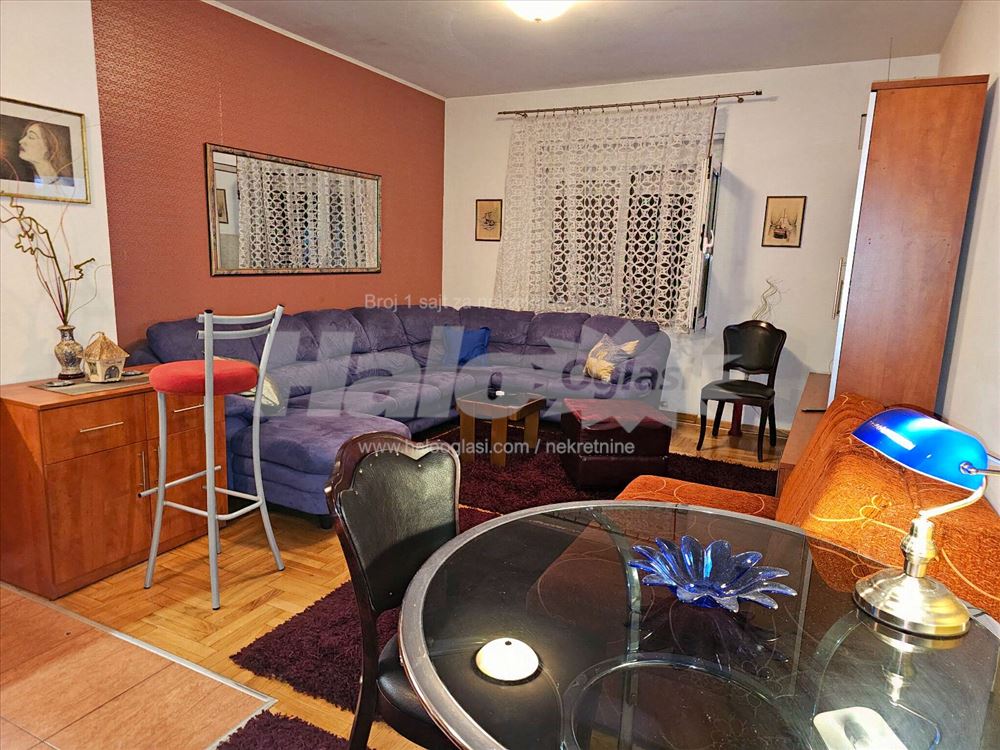 44m², Namešten, ful.opremljen,Fon, Bul.Oslobođenja — 2