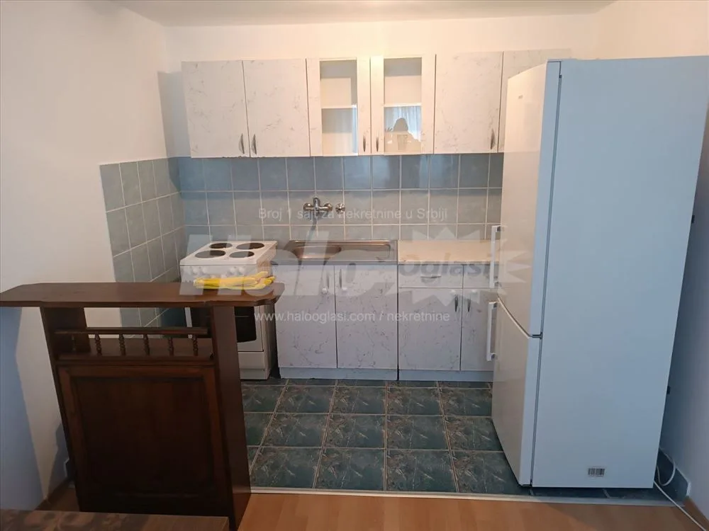45 m2, Renoviran, nov nameštaj, odmah useljiv — 4