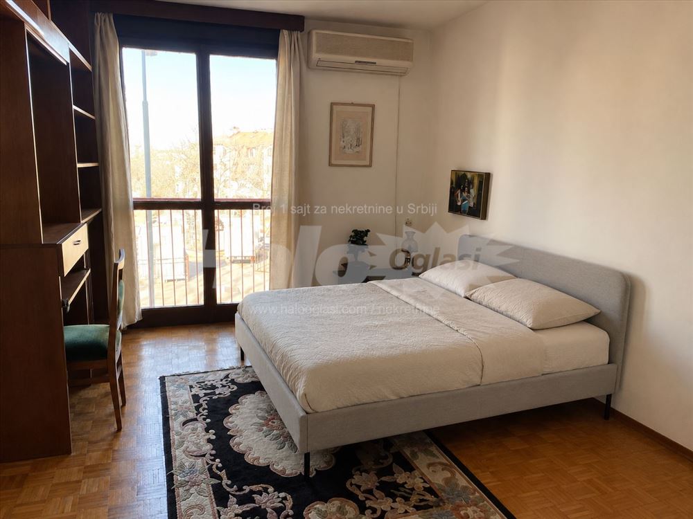 Вождовац, Љуба Вучковића, 46 м², намештен стан — 3