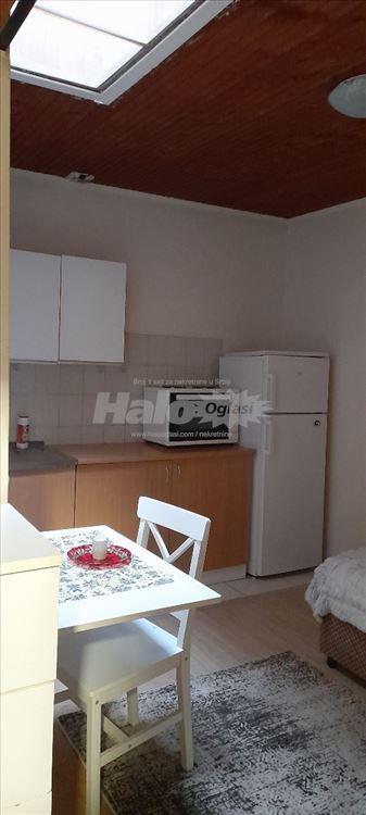 5 stanica od Vuka garsonjera za 1 studentkinju — 4