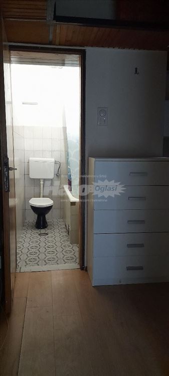 5 stanica od Vuka garsonjera za 1 studentkinju — 5