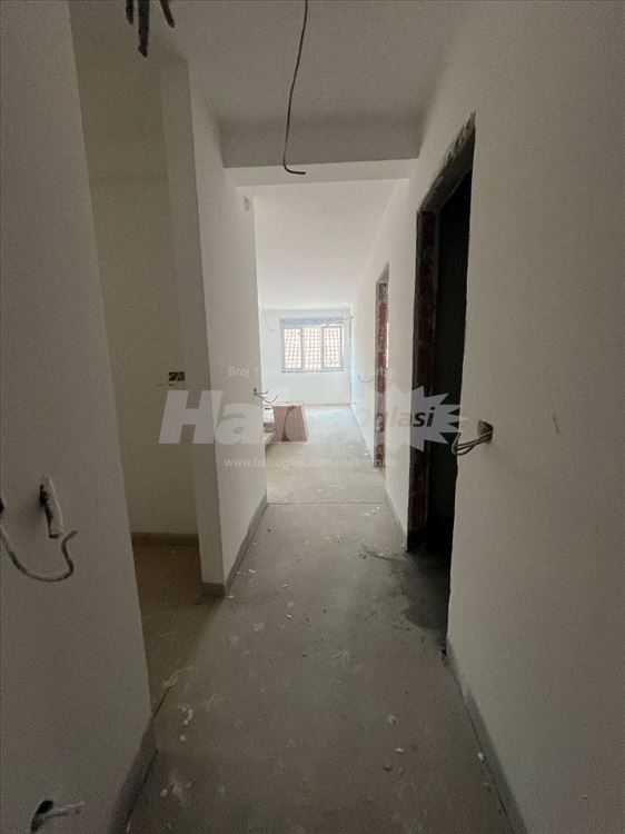 Bosanska, Dvosoban, 52m2, Parking — 2