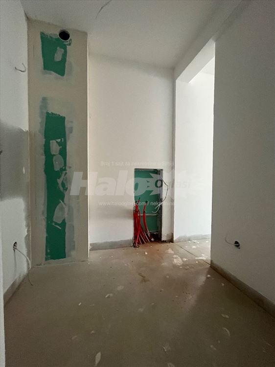 Bosanska, Dvosoban, 52m2, Parking — 3