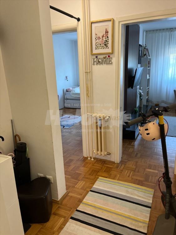56 m2, Novi Beograd, Blok 61 — 2