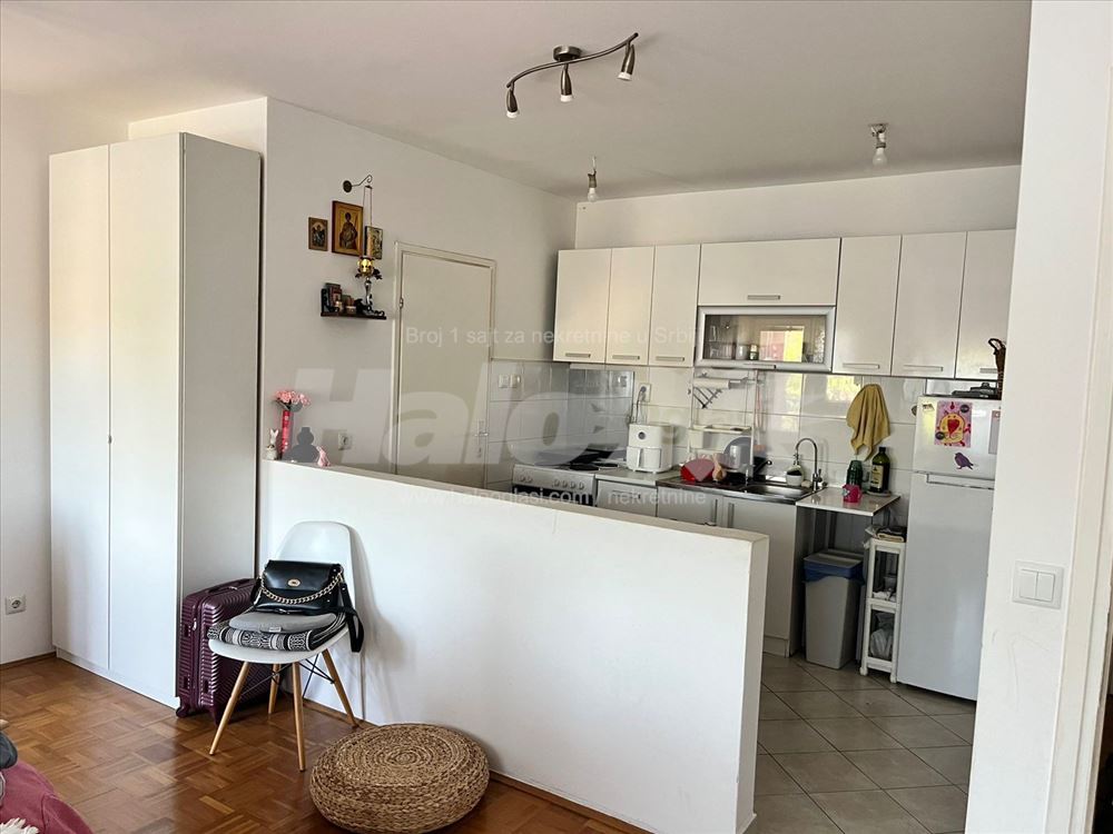 56 m2, Novi Beograd, Blok 61 — 4