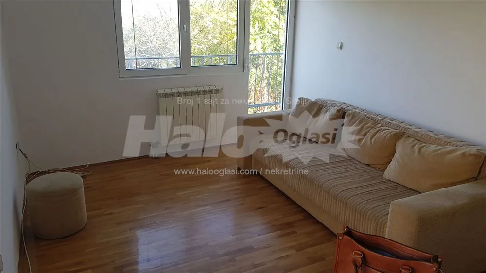 57m2 Prostran stan sa dve terase — 5