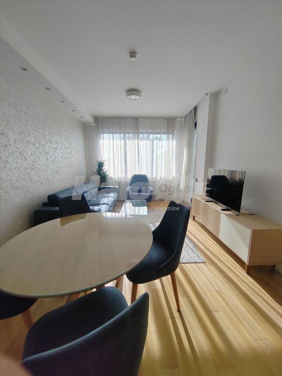A blok stan 50m2 — 14