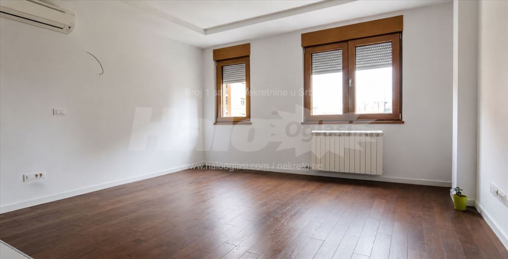 A Blok , studio , vrhunski kao poslovni prostor — 2