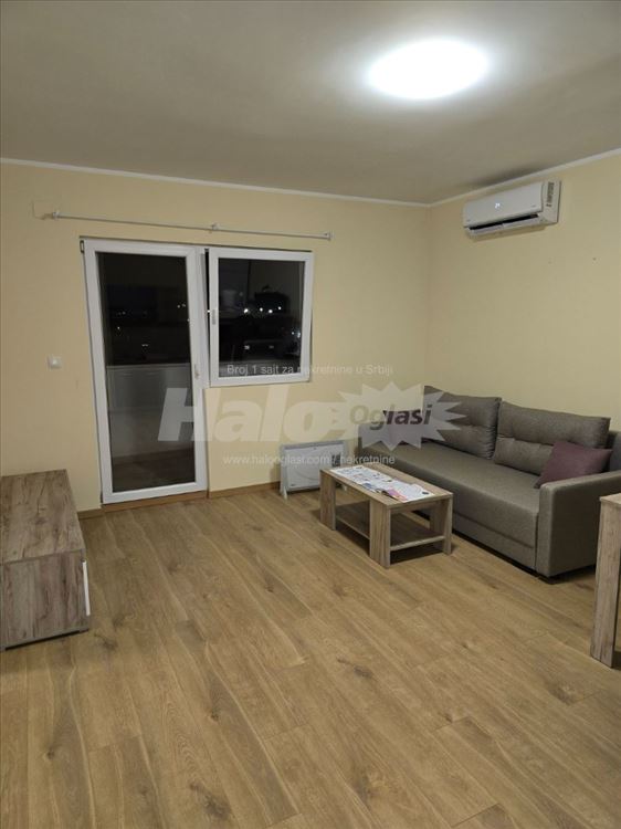 Altina 44m² 1.0 namešten terasa — 8