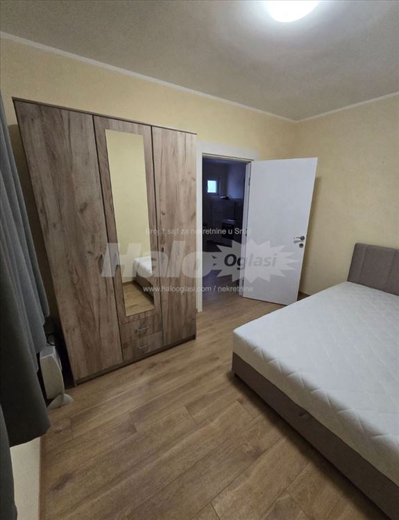 Altina 44m² 1.0 namešten terasa — 13
