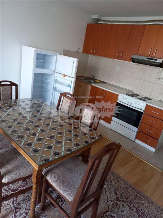 Altina, namešten dvosoban stan — 4