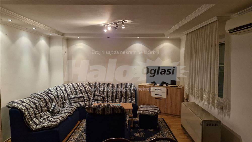 Altina, namešten dvosoban stan — 8