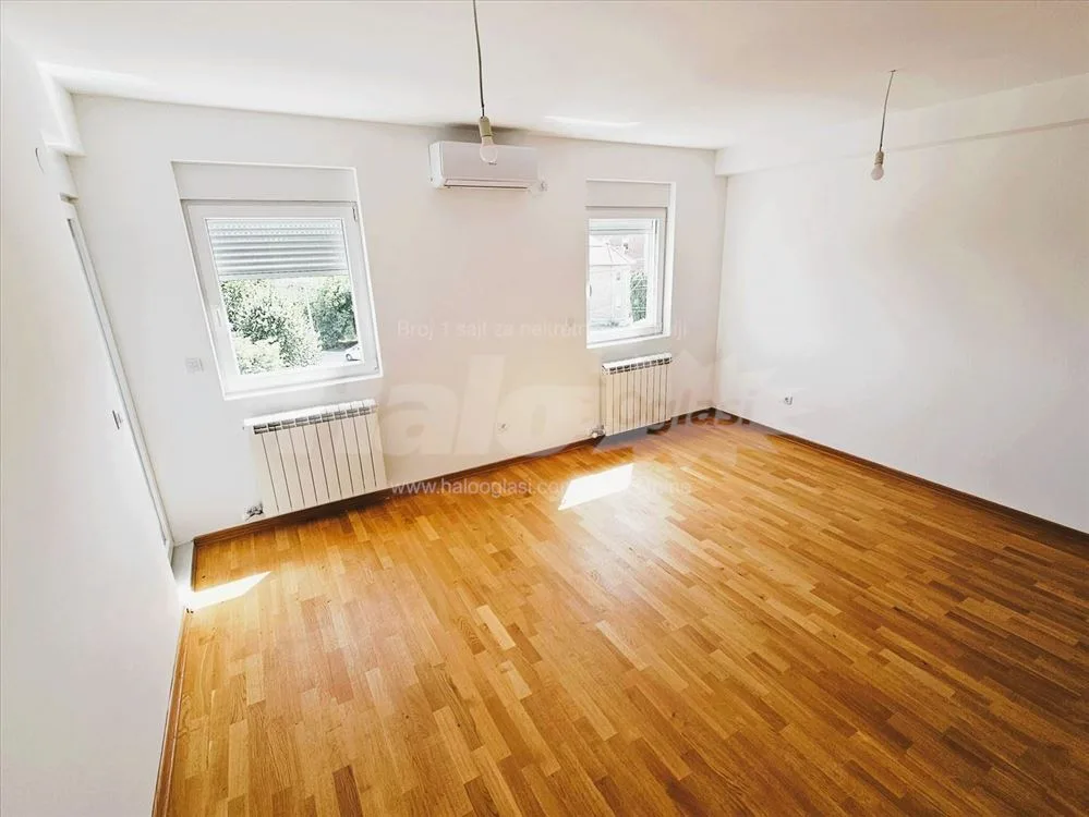 Altina, stan 56 m², u legalizaciji — 3
