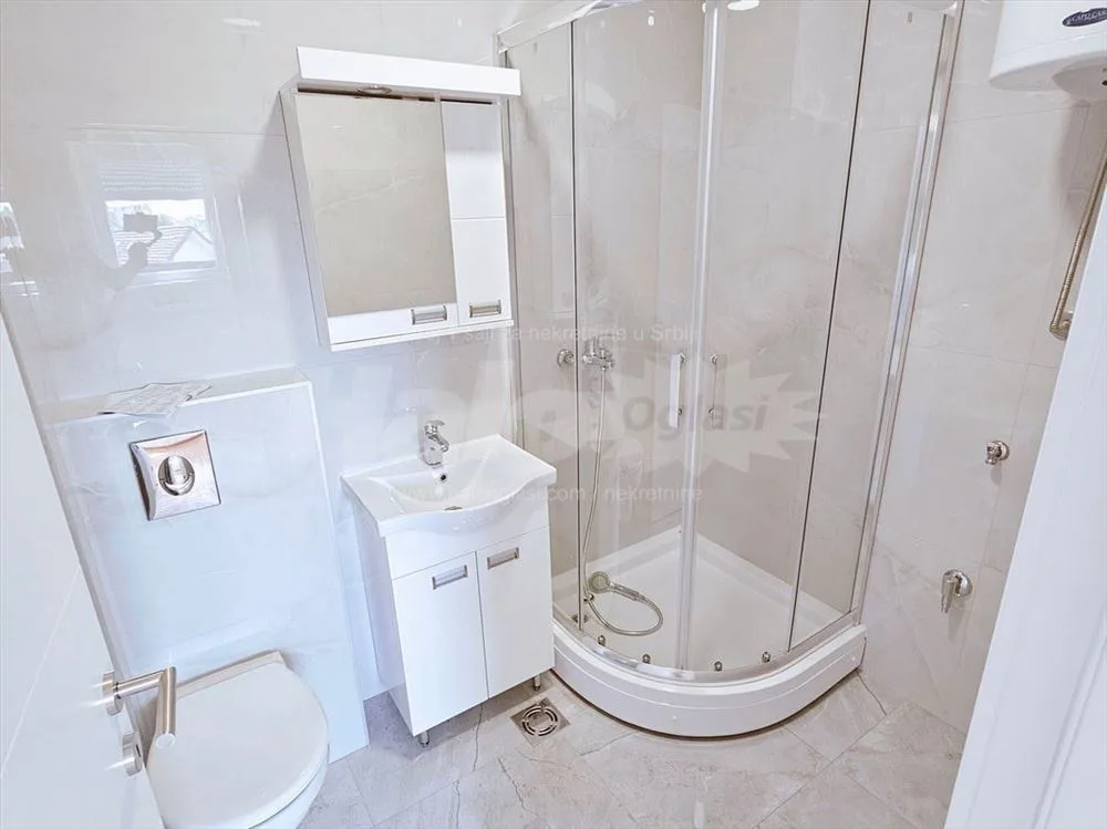 Altina, stan 56 m², u legalizaciji — 13