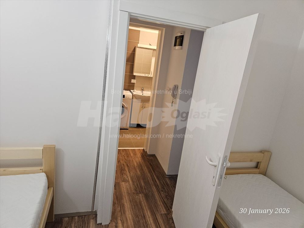 Altina, stan sa sobom, 30m2, novo — 10