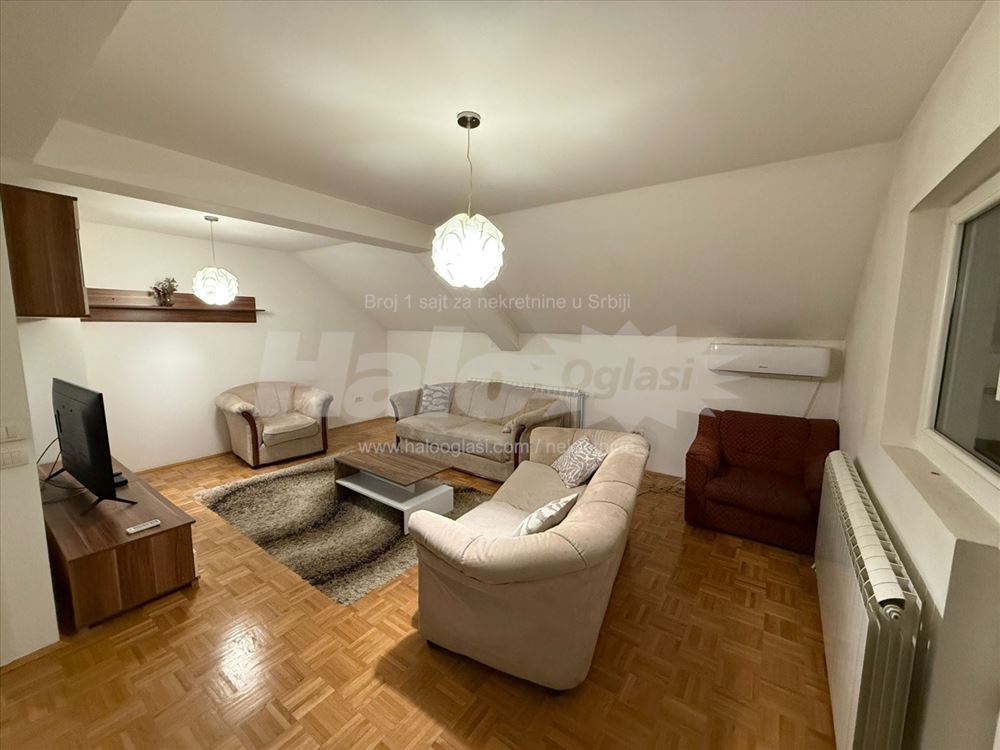 Altina, Zemun, namesten, 95m2 — 3