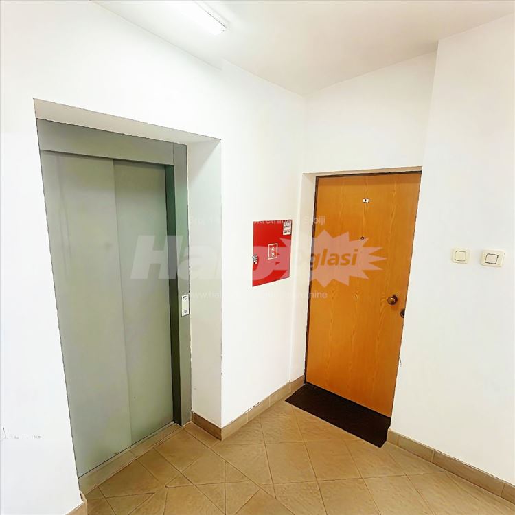 Arena, Blok 29 - 92m²+garaža – bez provizije — 5