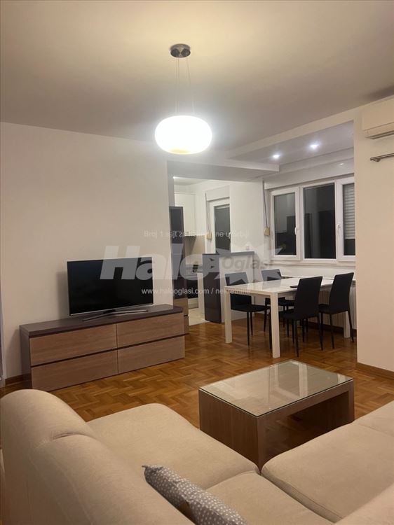 Žarkovo, 3.0, namešten, parking, odmah useljiv. — 2