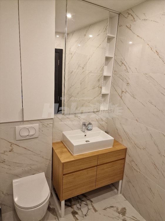 Atraktivan DUPLEX 2.5 Lux stan, izuzetna lokacija — 6