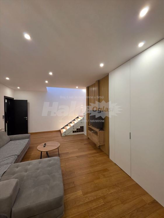 Atraktivan DUPLEX 2.5 Lux stan, izuzetna lokacija — 7