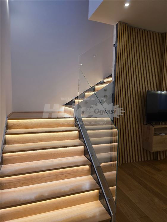 Atraktivan DUPLEX 2.5 Lux stan, izuzetna lokacija — 9