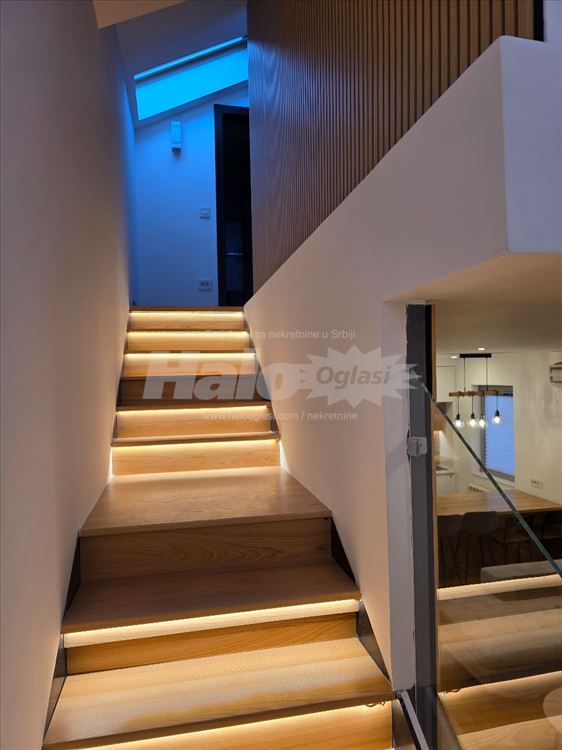 Atraktivan DUPLEX 2.5 Lux stan, izuzetna lokacija — 10