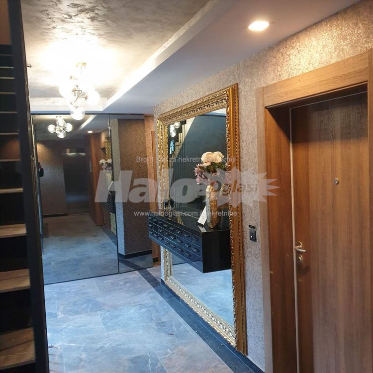 Autokomanda 51m2,LUX, potpuno nov, garaža, terasa, — 8