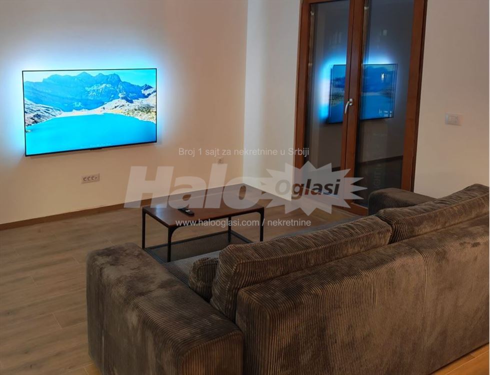 Autokomanda, Lux duplex plus garazno mesto u ceni — 2