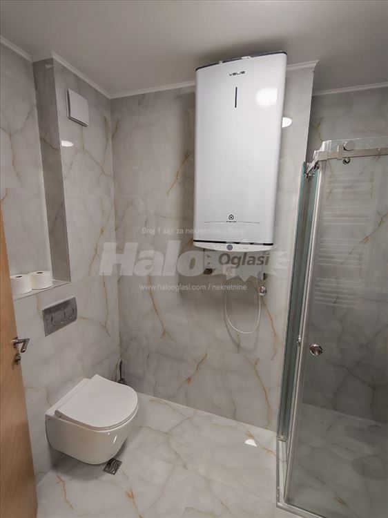 Autokomanda, Lux duplex plus garazno mesto u ceni — 7