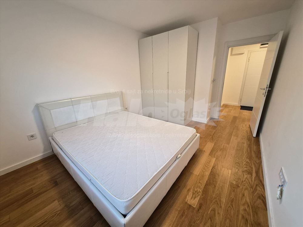 Autokomanda, stan 50m2 sa garažom — 7