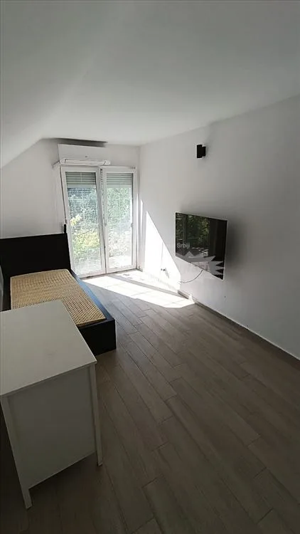 Babe kuća sa 21 ari placa — 4