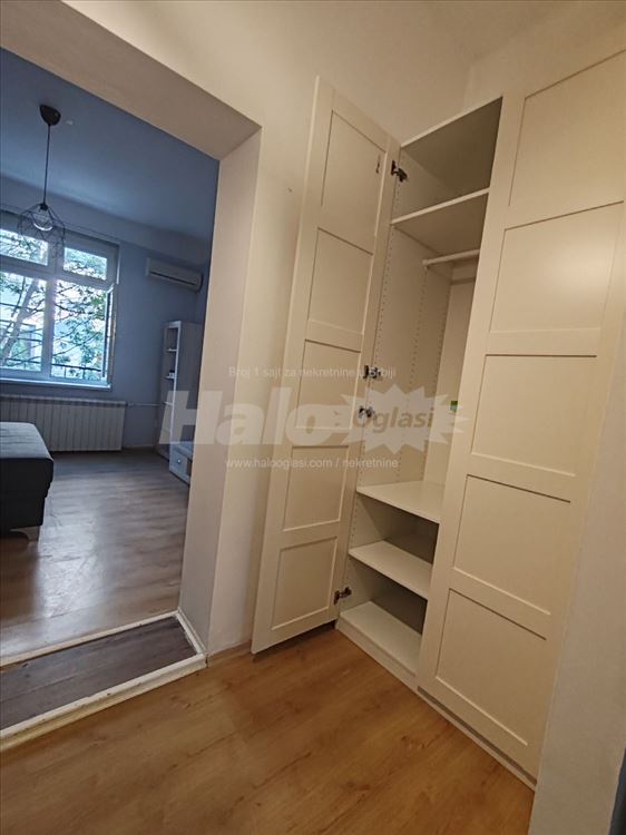 Bajlonijeva pijaca (Knez Miletina), 1.0 30m2 I/II — 8