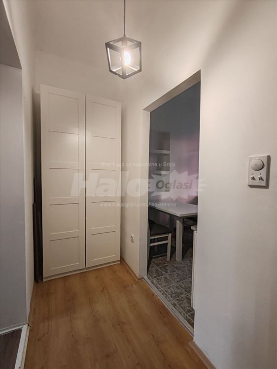 Bajlonijeva pijaca (Knez Miletina), 1.0 30m2 I/II — 9