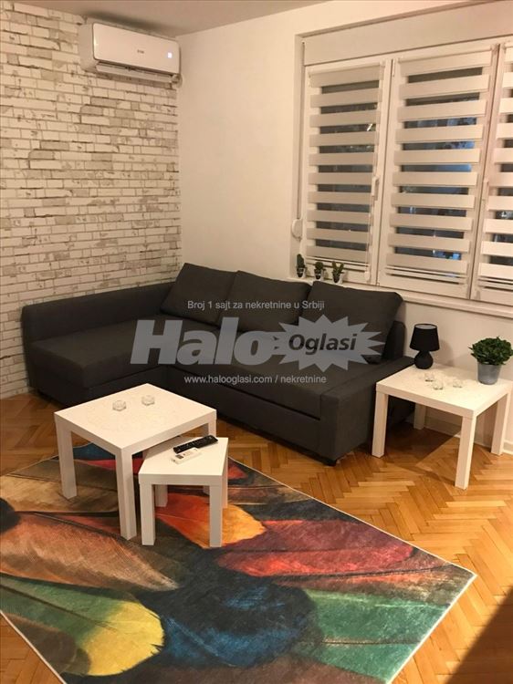 Bajlonijeva pijaca — 13