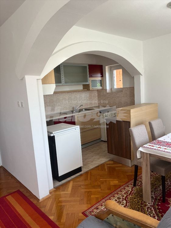 Banjica-namesten stan 60m2+terasa 10m2 — 9