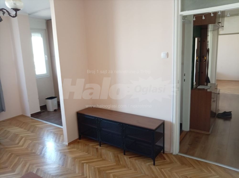 Banovo brdo, 2.5 renoviran stan — 2