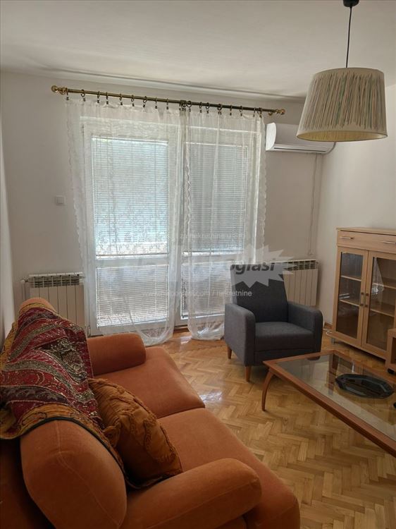 Banovo brdo 3.0,    Kneza Višeslava 22, 70m2 — 2