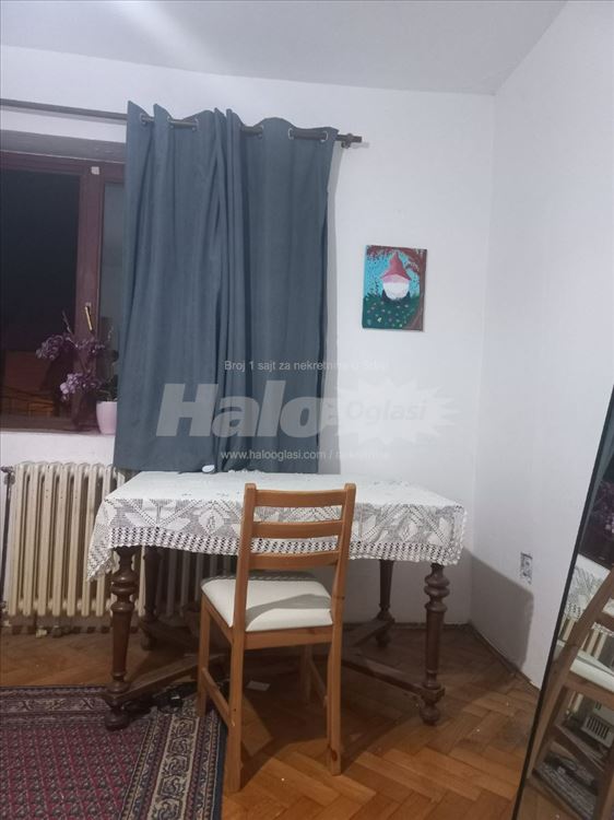 Banovo brdo, 30km2, namešten, prvi sprat — 7
