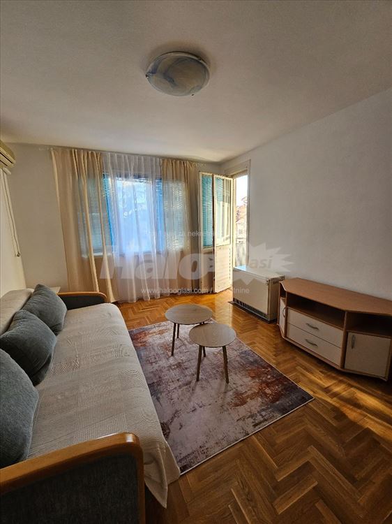 Banovo brdo centar, Nedeljka Cabrinovica — 6