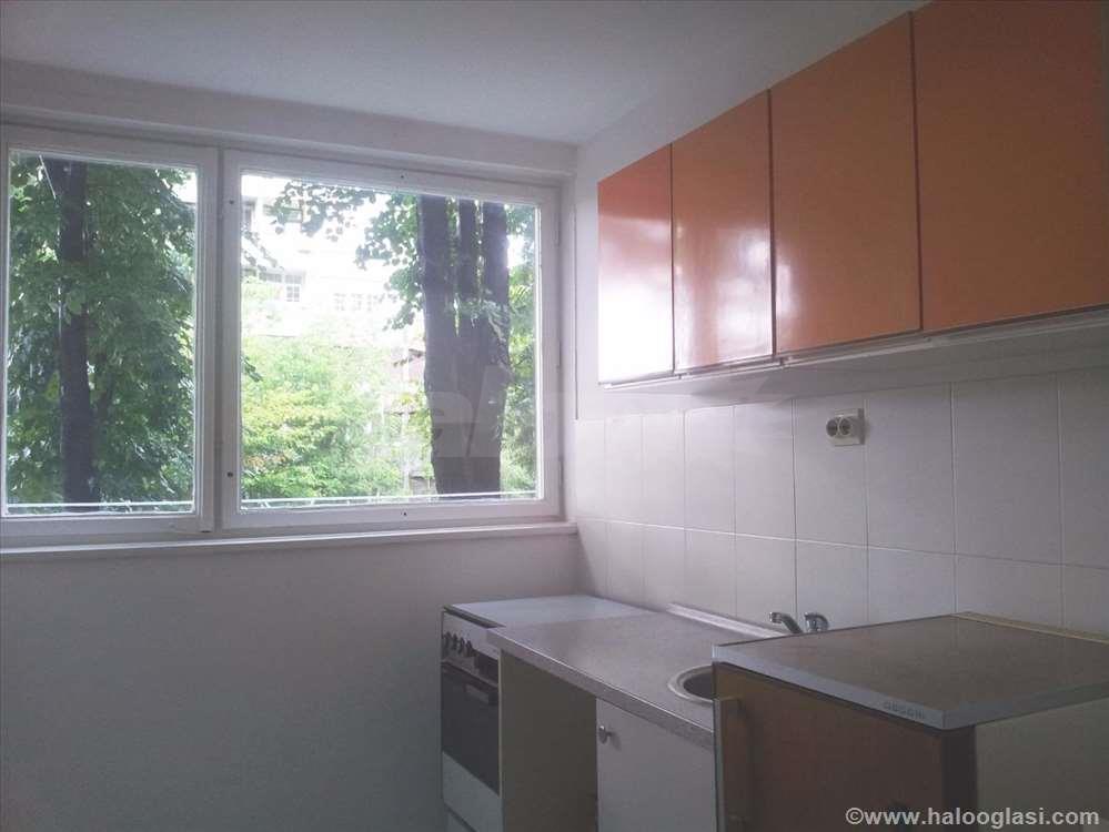 Banovo brdo, dvosoban, centar kod parka — 2