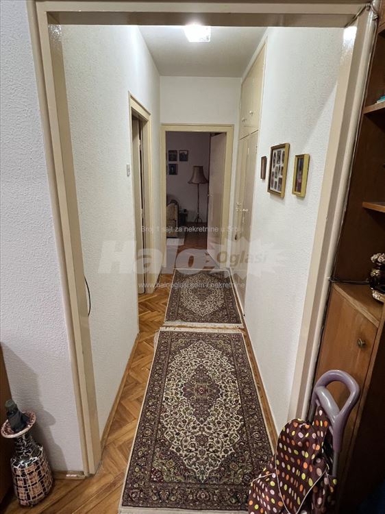 Banovo Brdo Dvosoban Stan Garaza Parking 60m2 — 7